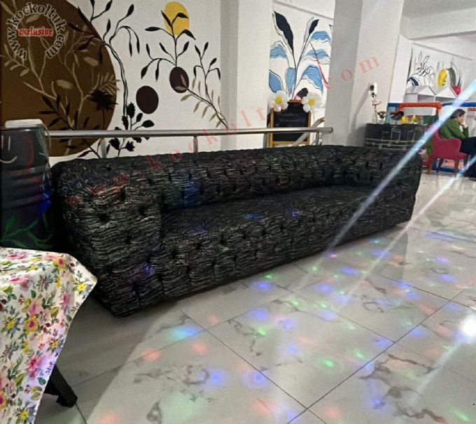 DÜNYANIN EN HAVALI KOLTUĞU! Kapitone Dev Siyah Chester 4 Metre