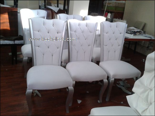 Beyaz Avangart Sandalye Modeli Kapitoneli Sandalye